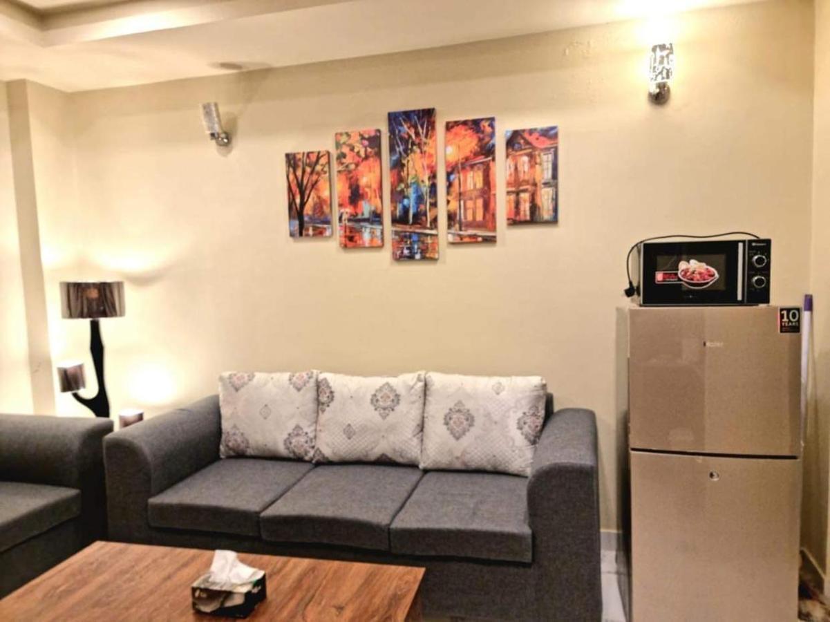 Comfortable & Lovely 1 Bed Apt In Bahria Town ラーワルピンディー エクステリア 写真